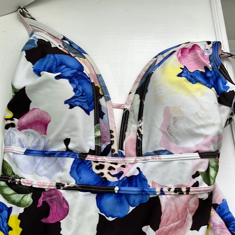 One piece sun seeker swimsuit